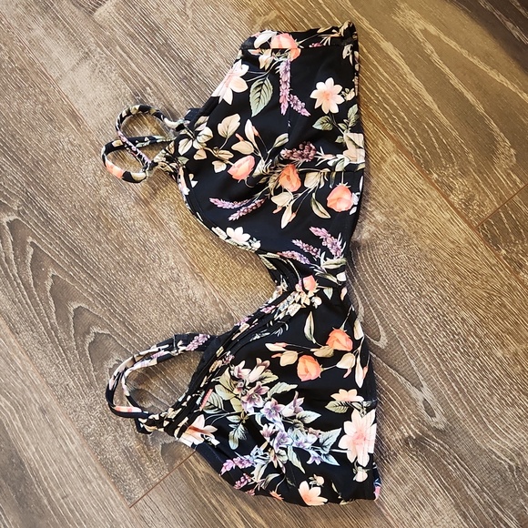 Floral print bikini - Picture 4 of 5
